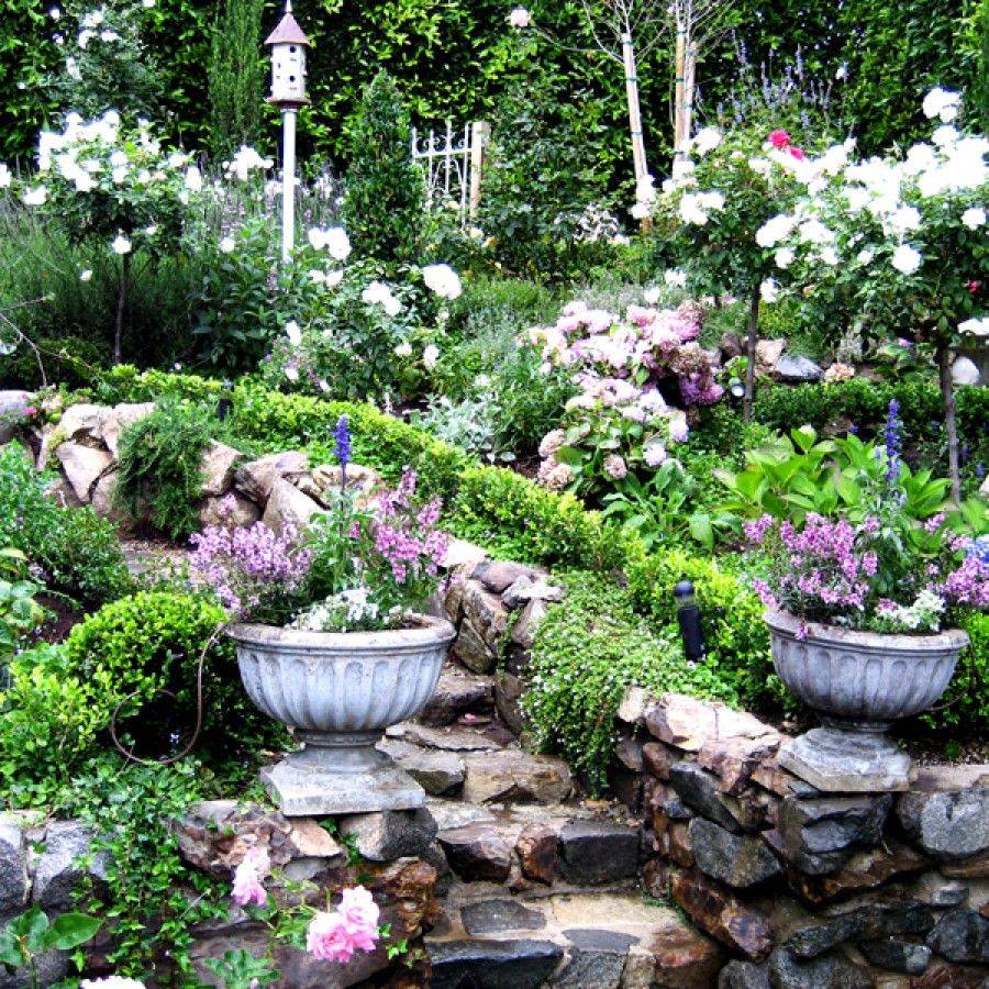Stunning Front Yard Cottage Garden Inspiration Ideas