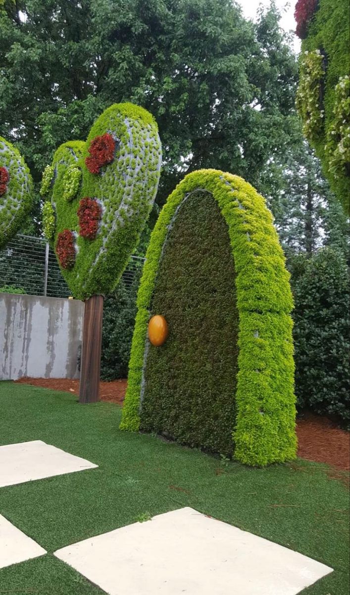 Wonderland Decorations