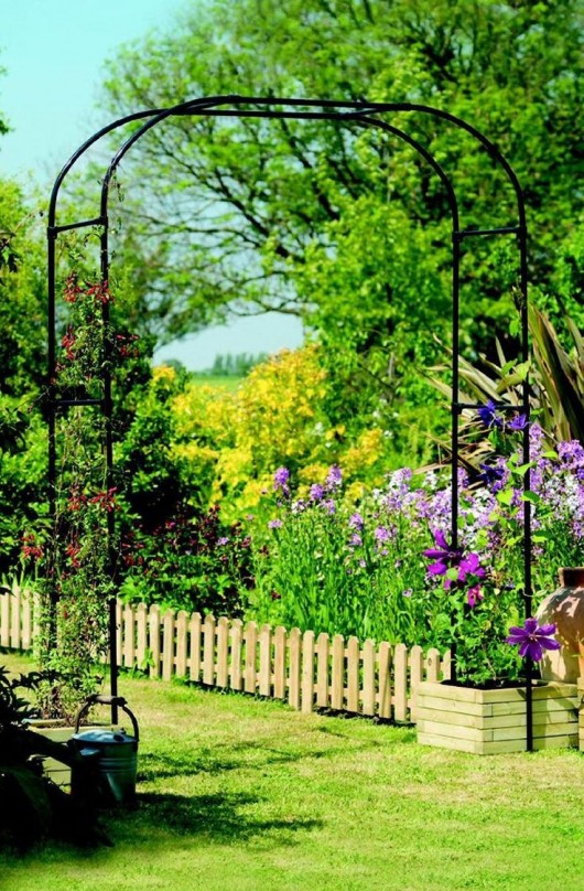 Outdoor Wedding Arch Decorations