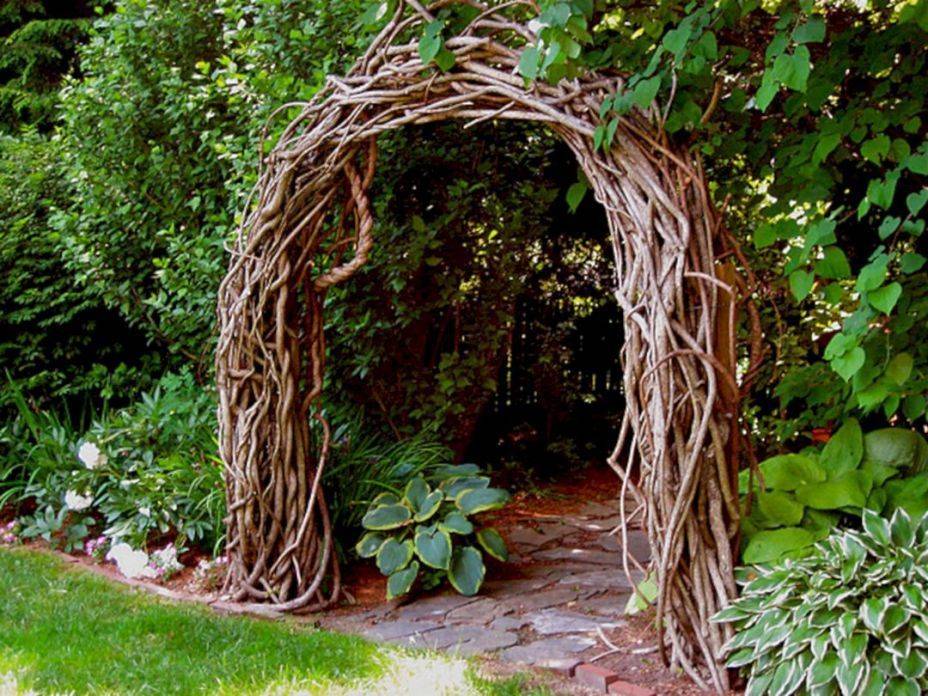 Natural Wood Arbor Backyard Garden