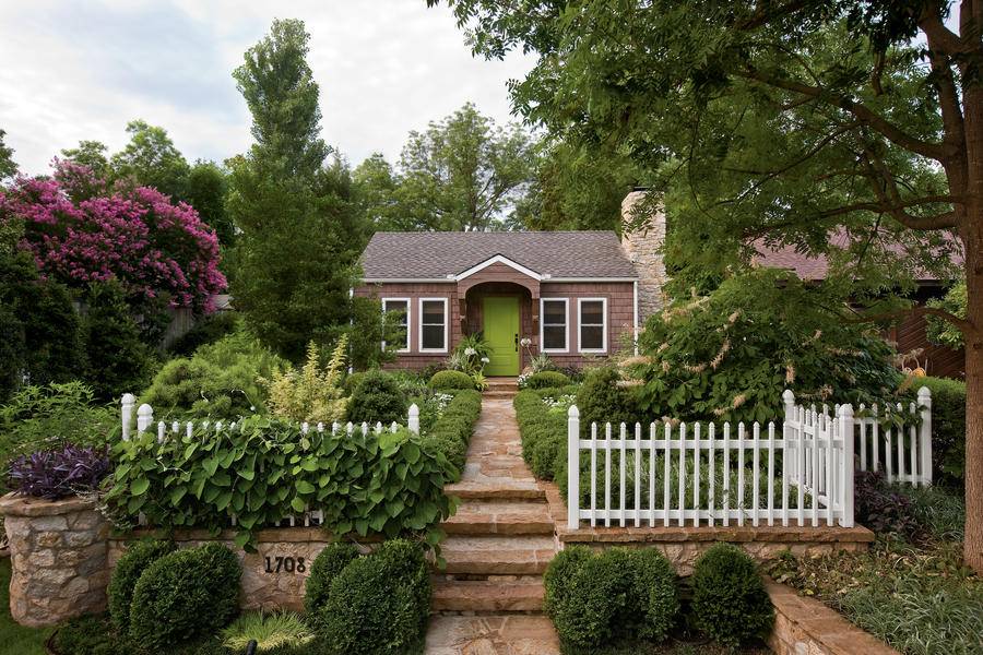 The Driveway Garden Landscape Design