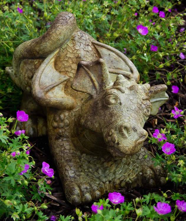 Wonderland Garden Decor Garden Crafts