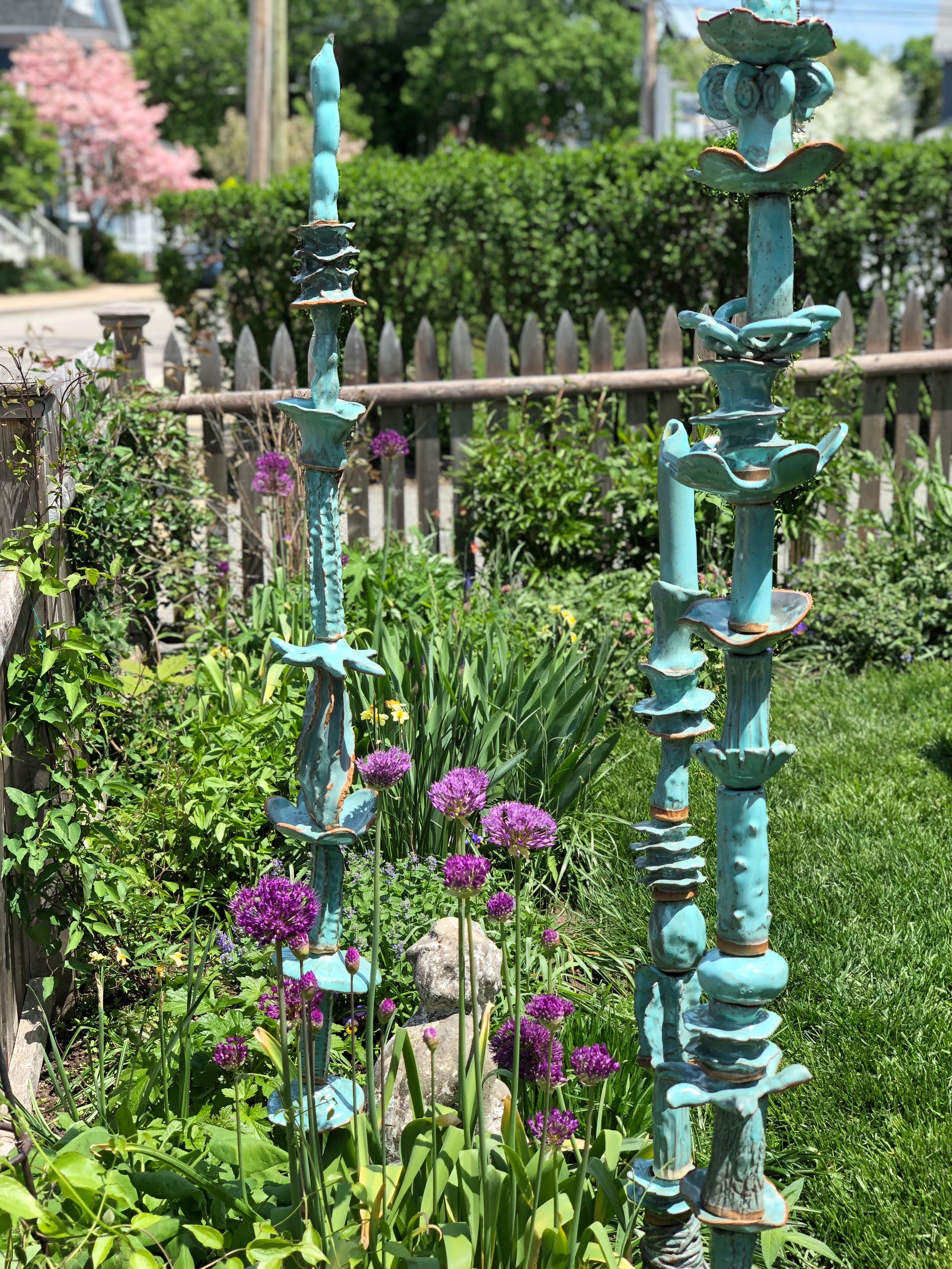 Elegant Garden Art Sculptures Totem Poles Garden Totem Modern Design