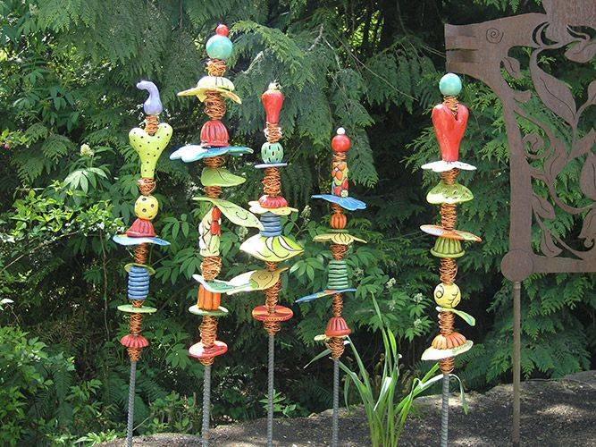 Gardentotems Yard Art Bird Feeders