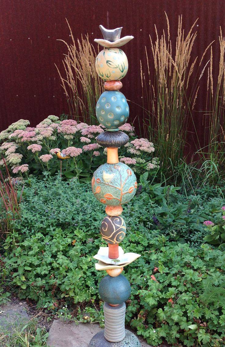 Lauras Garden Art Totem Free Instructions