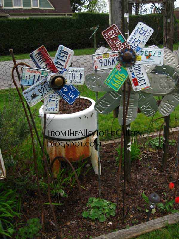 Easy And Unique Diy Garden Art Ideas