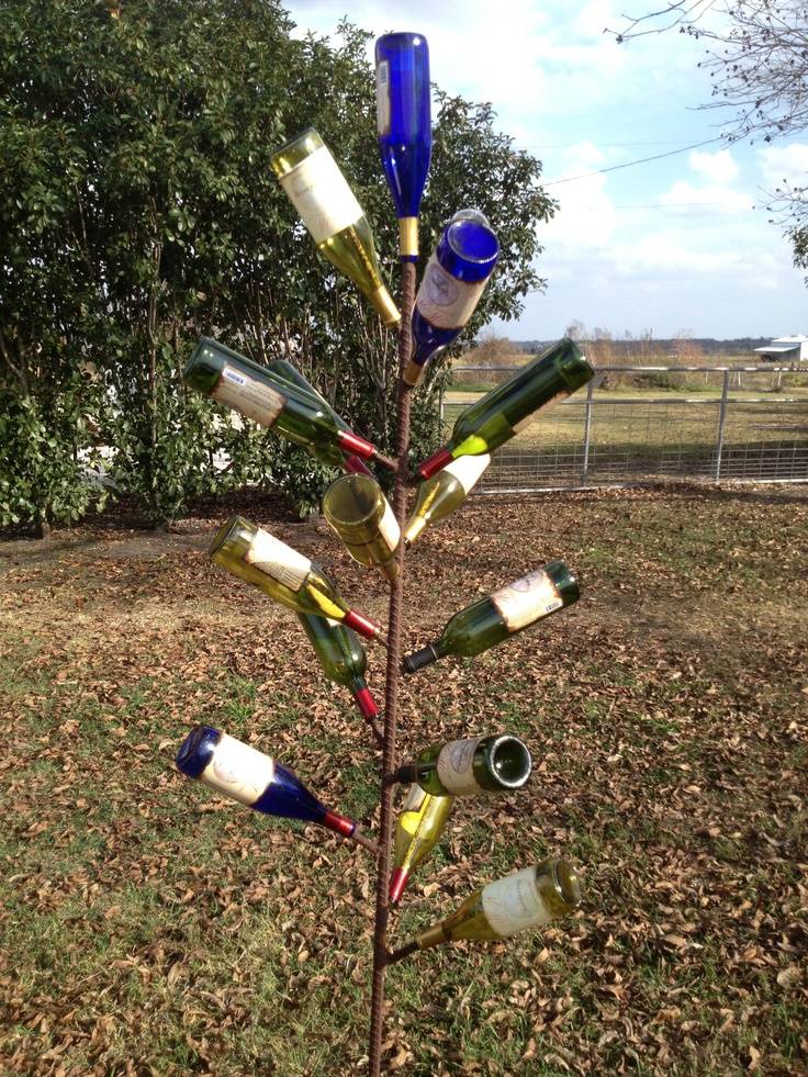 Wine Garden Bottle Tree Southern Steel Yard Art Stake
