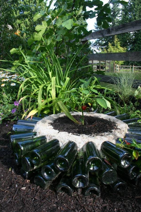 23 DIY Glass Bottle Garden Ideas To Consider SharonSable