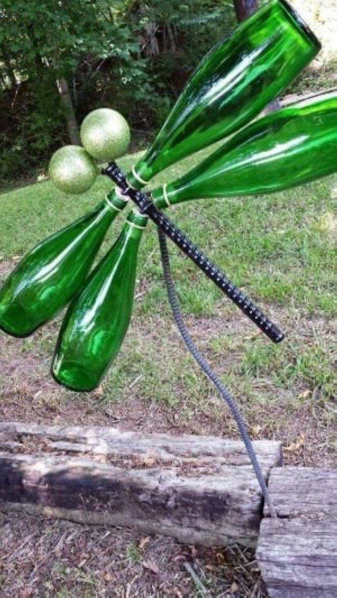 Terrific Diy Glass Bottle Yard Decor