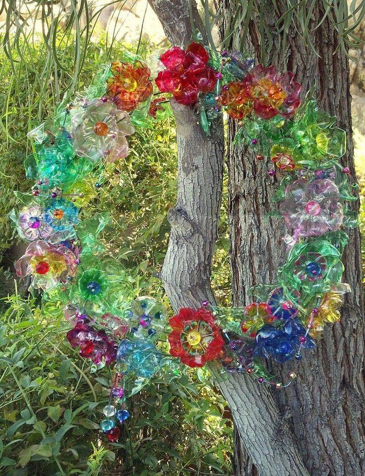 Make Recyled Water Bottle Garden Art