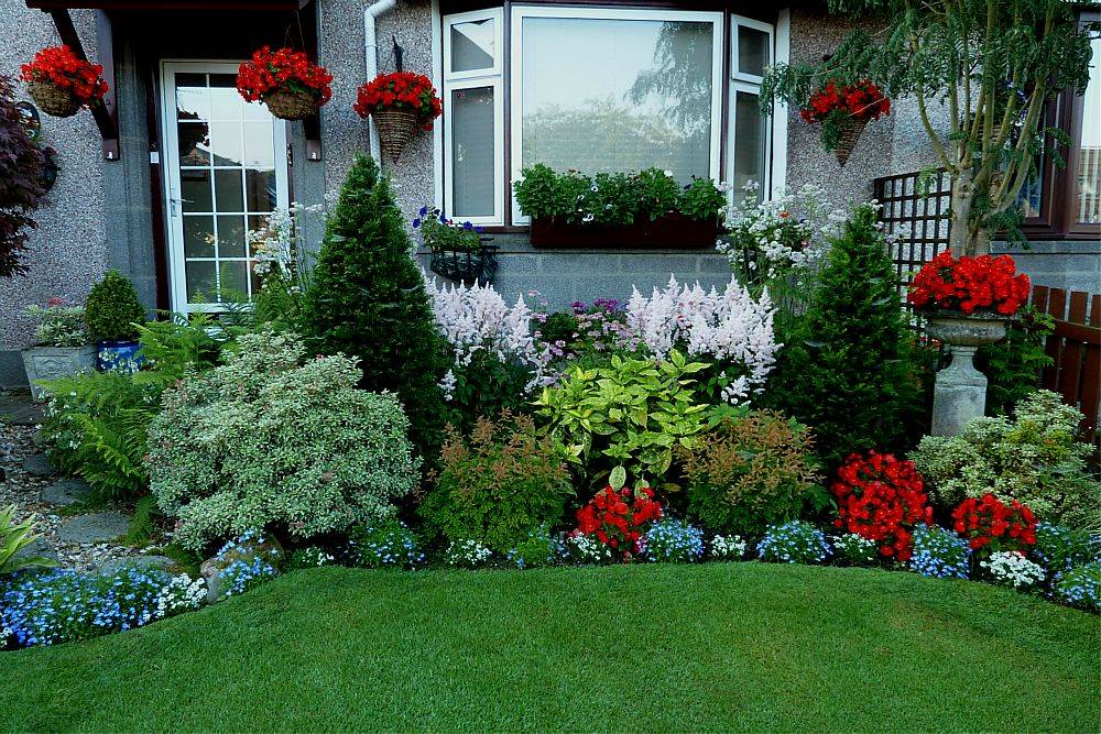 Fresh And Beautiful Front Yard Landscaping Ideas Front Yard