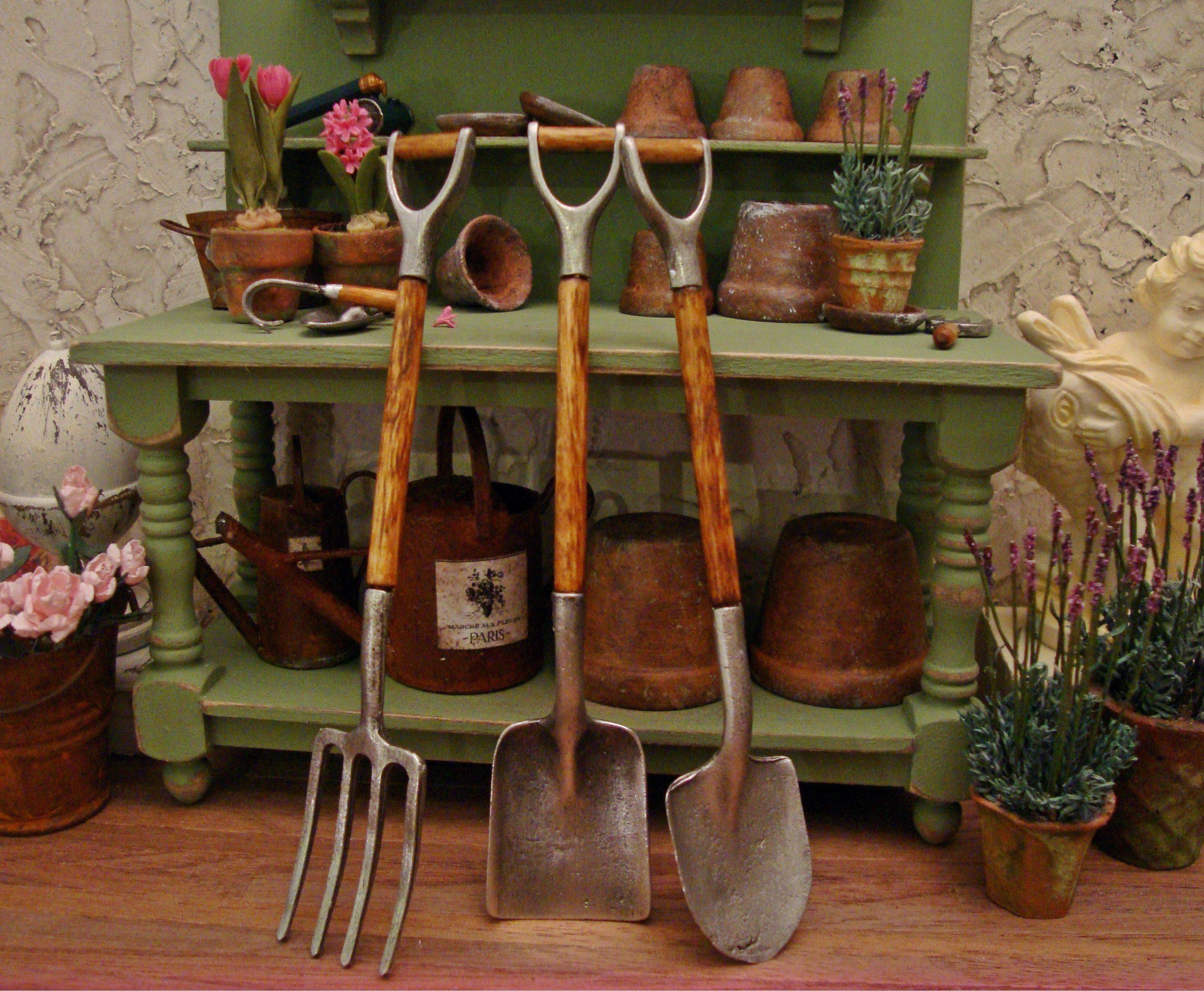 Antique Tools Creative Garden Wall Display