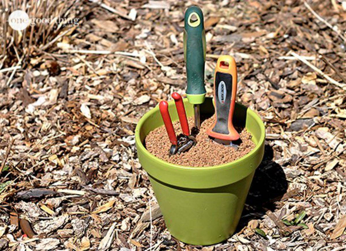 Winter Garden Tool Storage