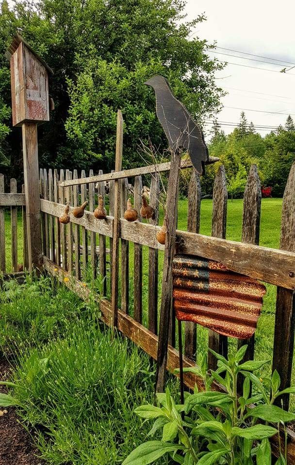 Primitive Garden Decor
