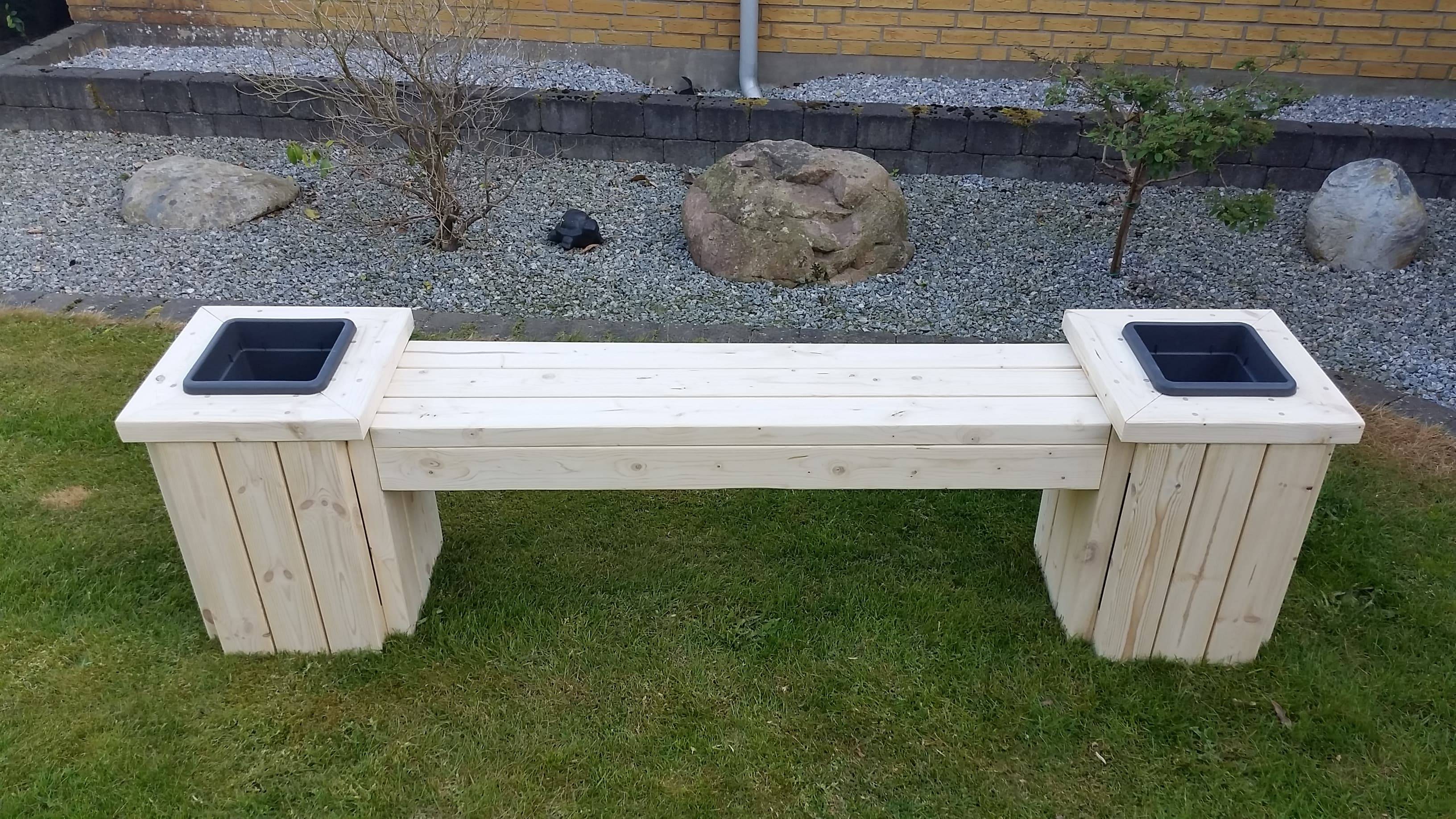 Delightful Planter Bench Designs