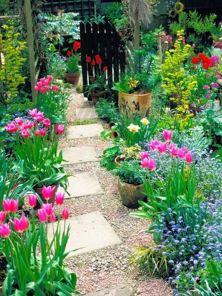 Lovely Cottage Garden Design Ideas