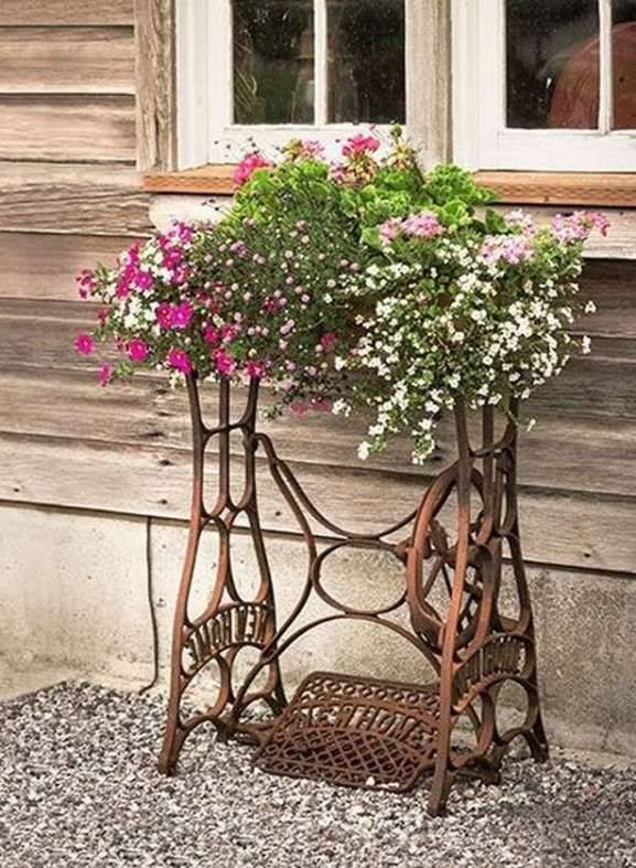 Awesome Vintage Garden Furniture Ideas