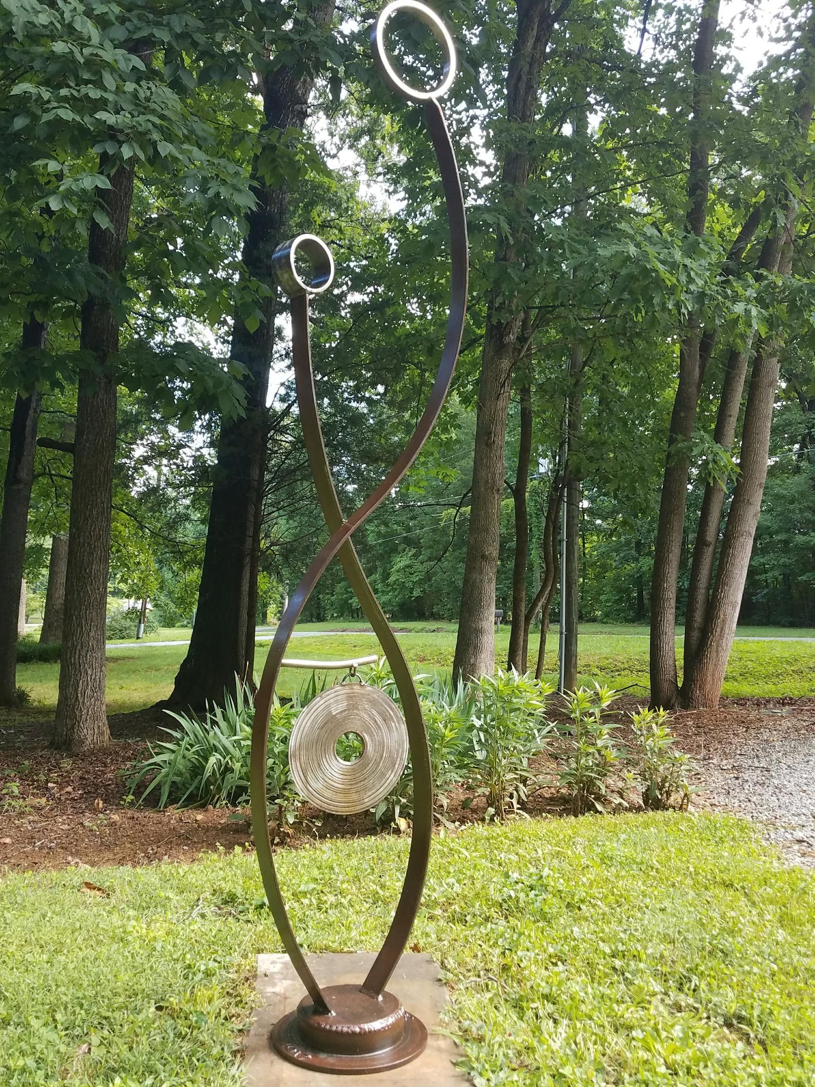 Rusty Metal Ring Sculpture Modern Design Metal Garden Art