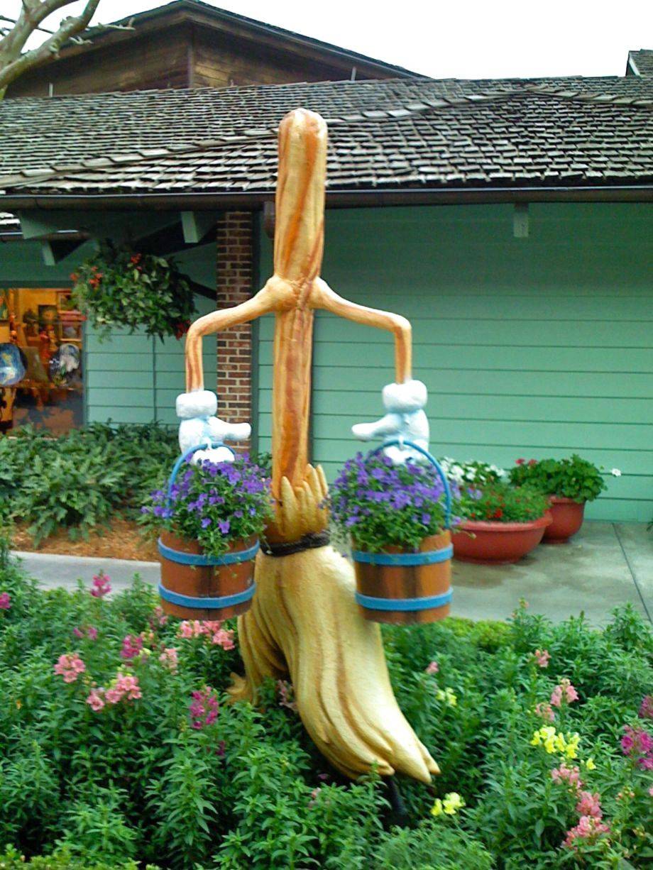 Super Cute Garden Crafts