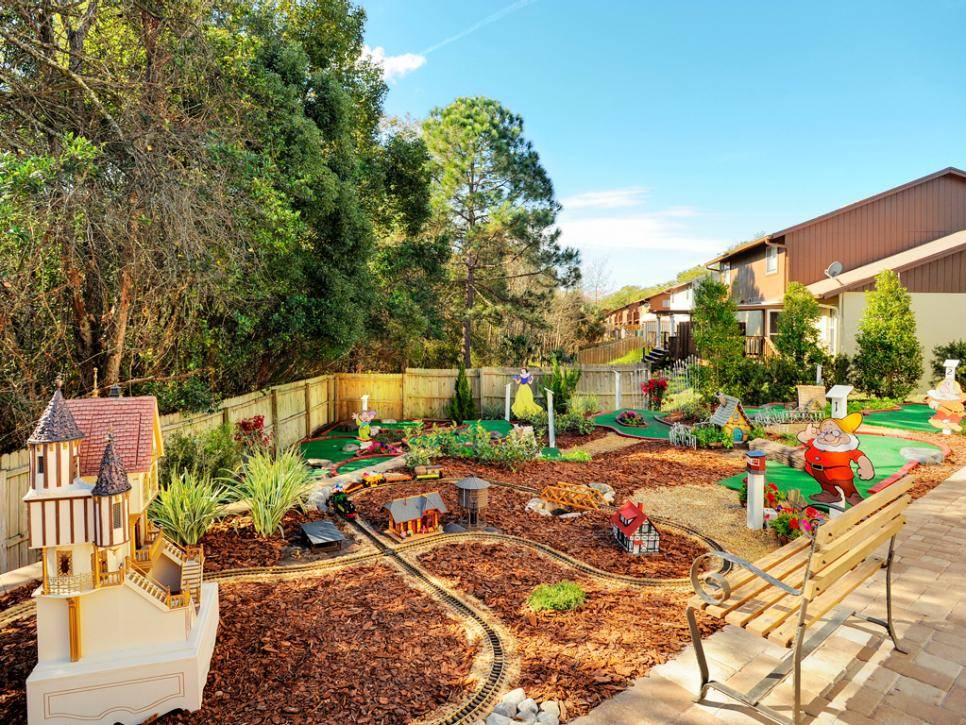 Wonderland Garden Ideas