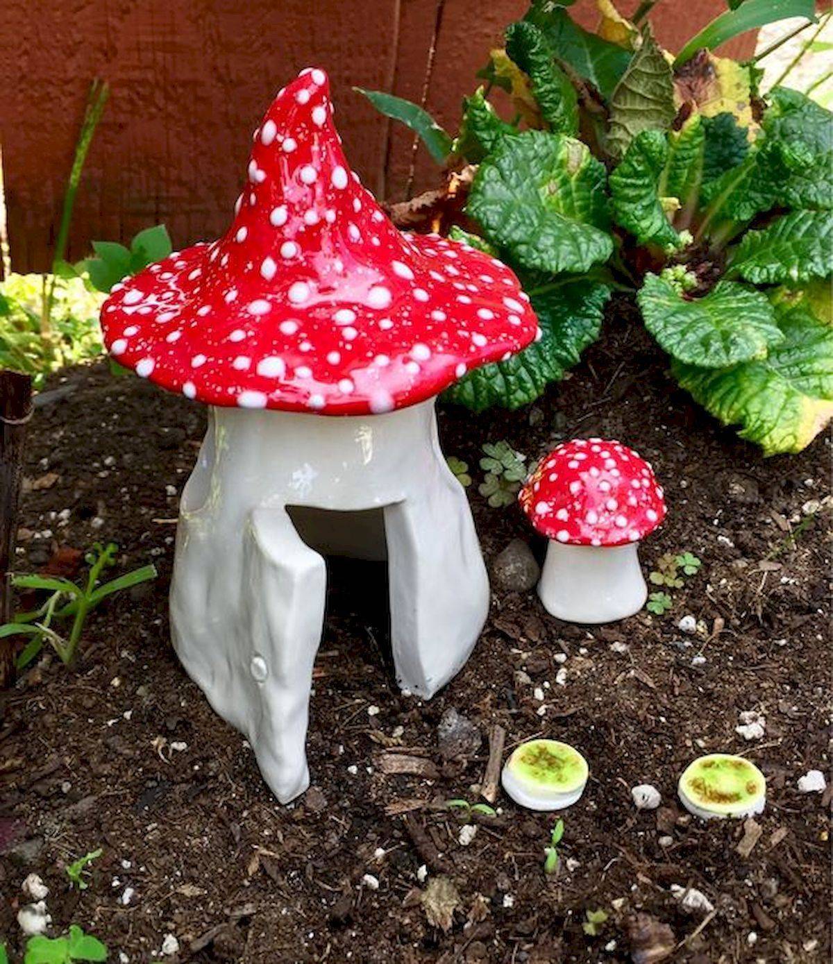 Garden Art Mushrooms Design Ideas