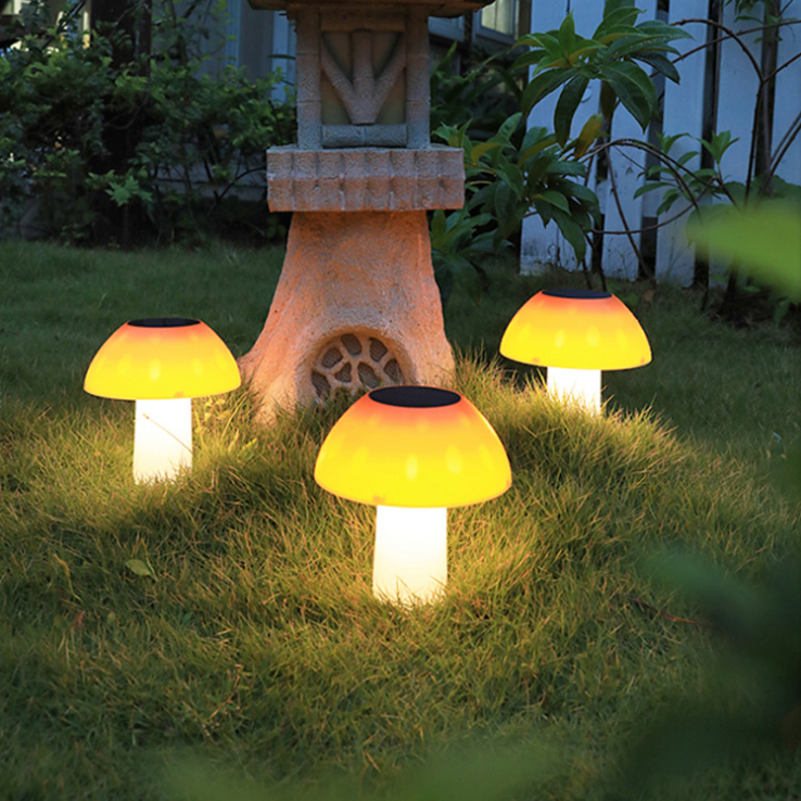 Art Glass Mushroom Colorchanging Solar Path Light