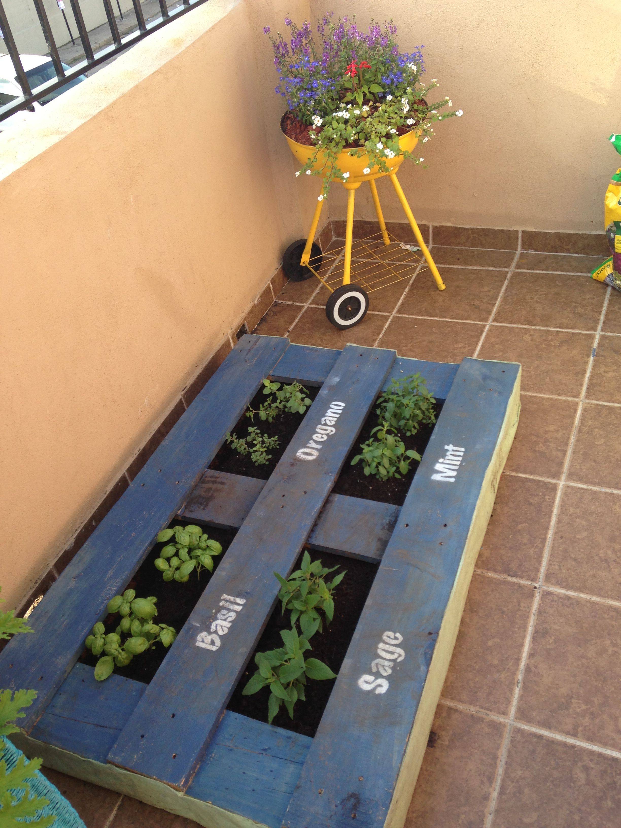 Diy Upcycled Container Gardening Planters Projects