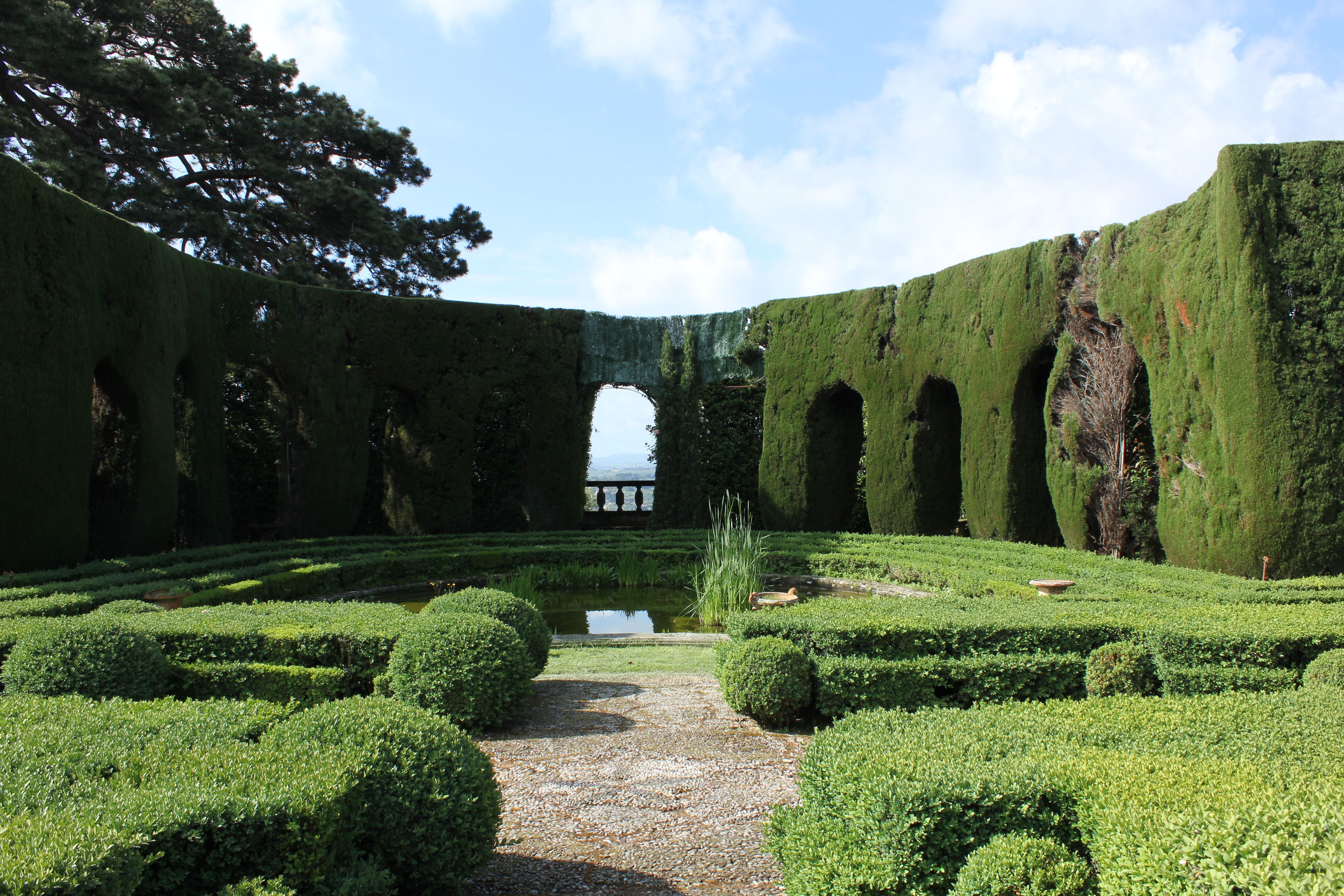 The Italian Renaissance Garden