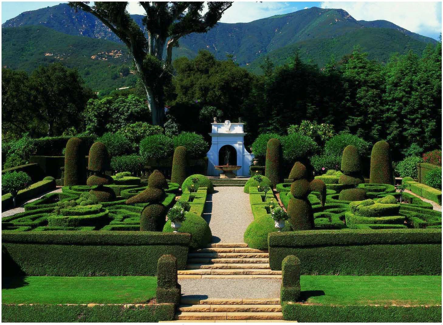 The Italian Renaissance Garden
