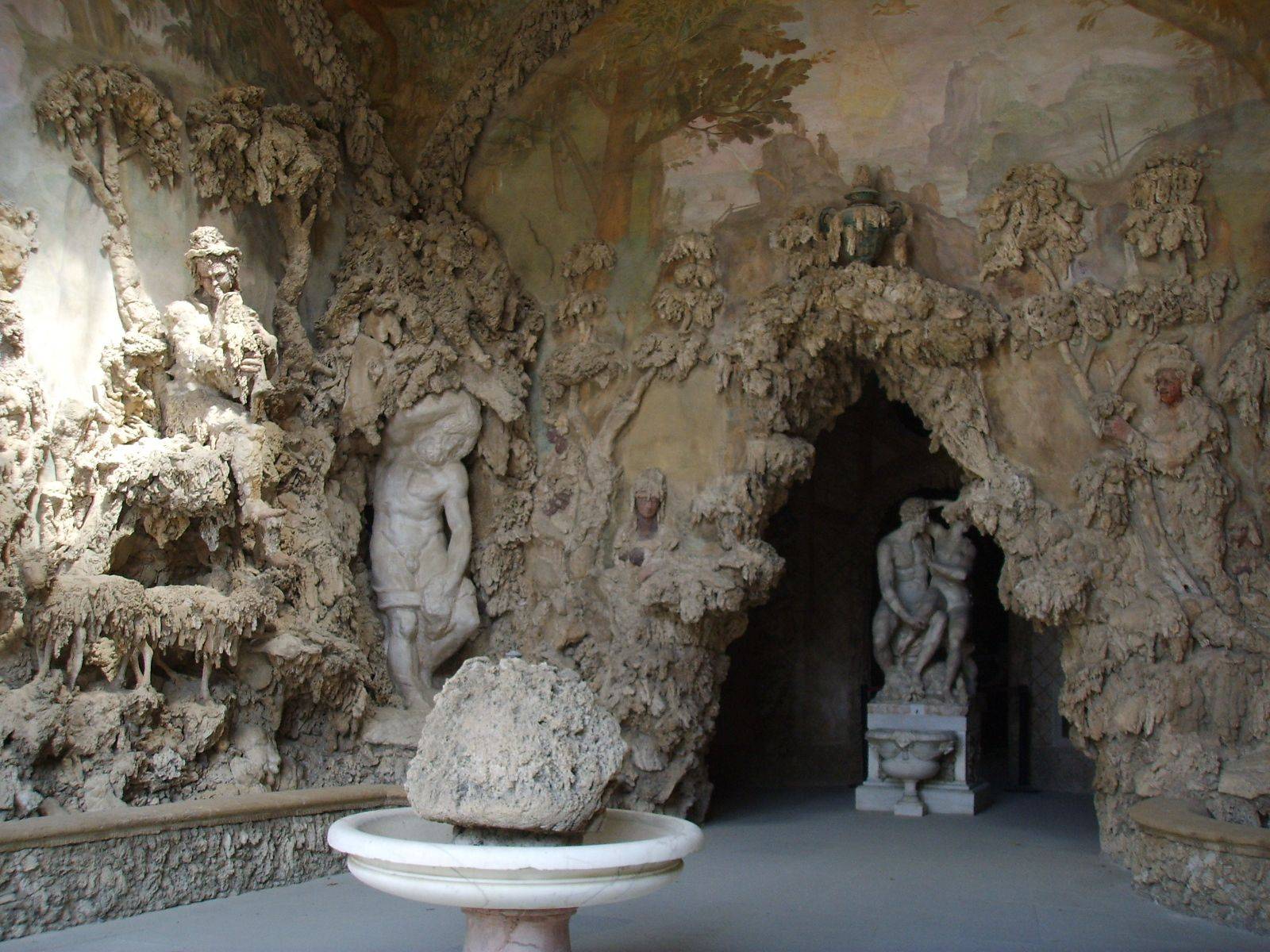 21 Italian Garden Grotto Ideas You Gonna Love | SharonSable