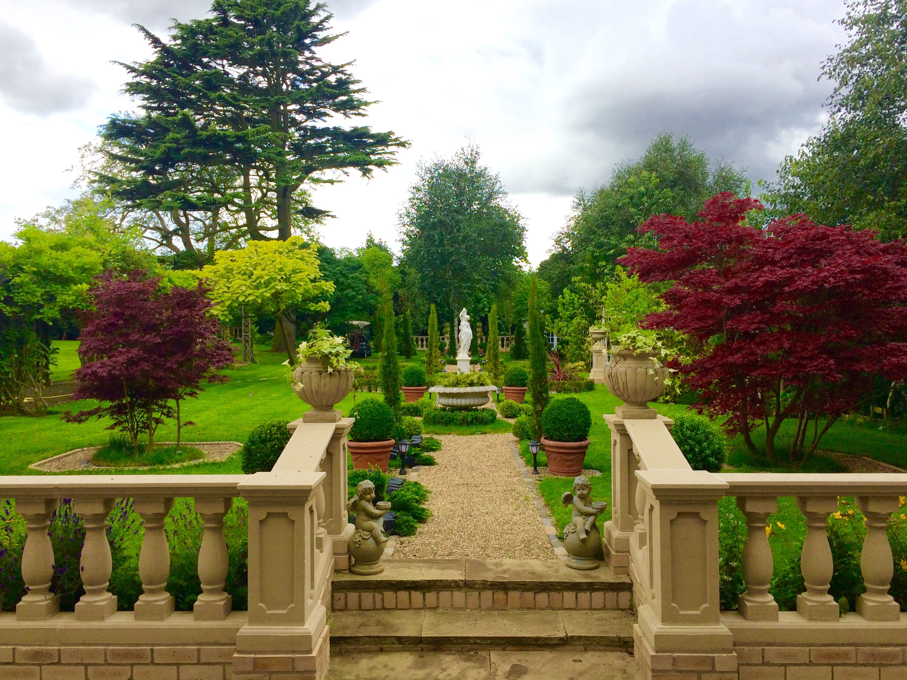 An Italian Themed Garden Ideas