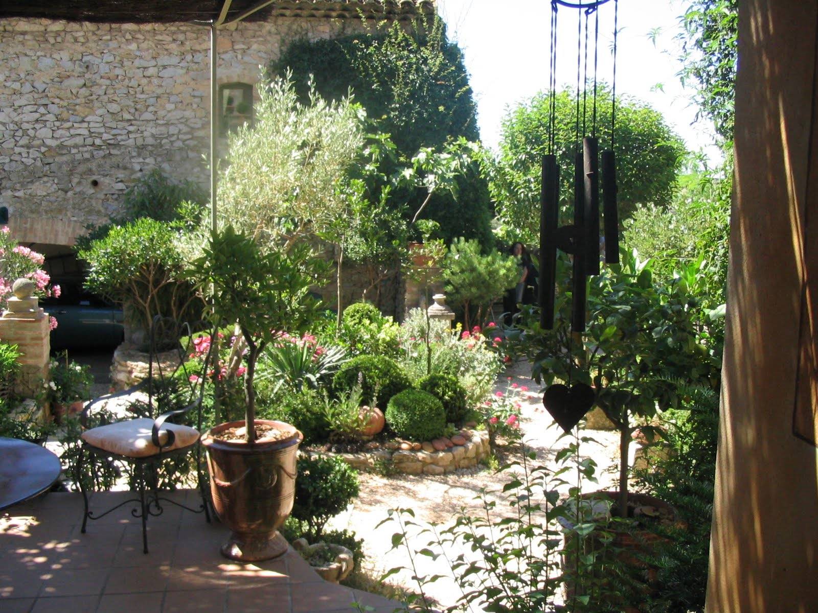 Arched Garden Entry