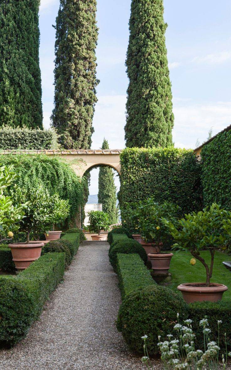 Renaissance Gardens
