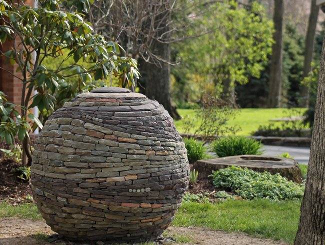 Natural Stone Wall Ideas