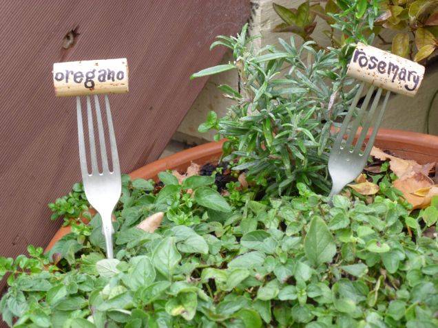 Cool Diy Ideas To Spice Up Garden With Pebbles Art Painted Rocks