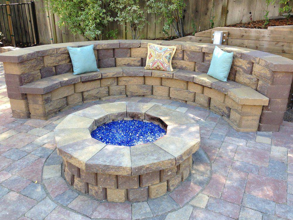 Rundle Stone And River Rock Patio