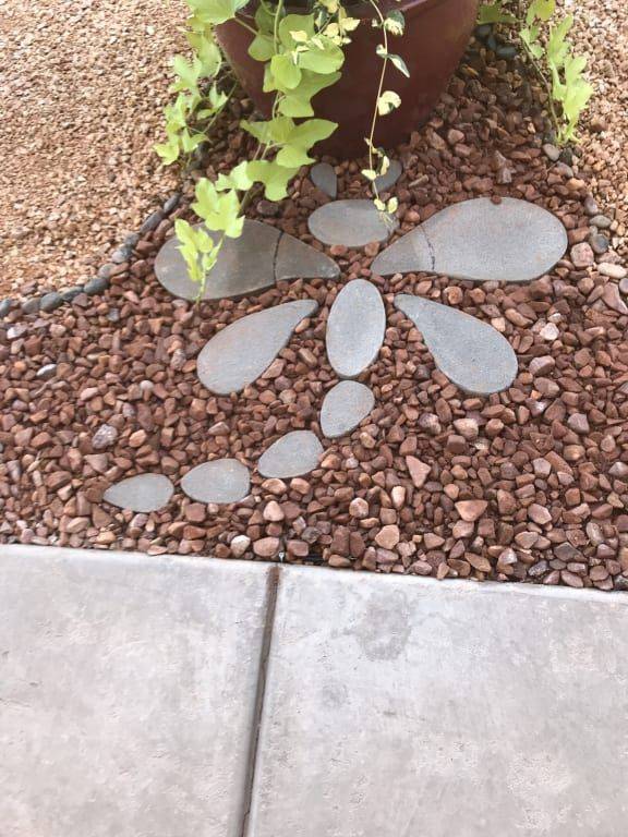 Floral Dragonfly Stake Fresh Garden Decor