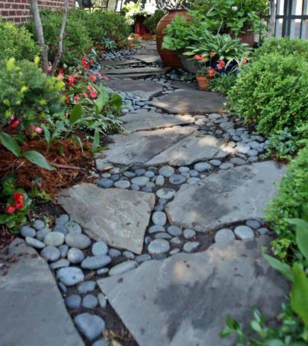 Walkway Landscaping