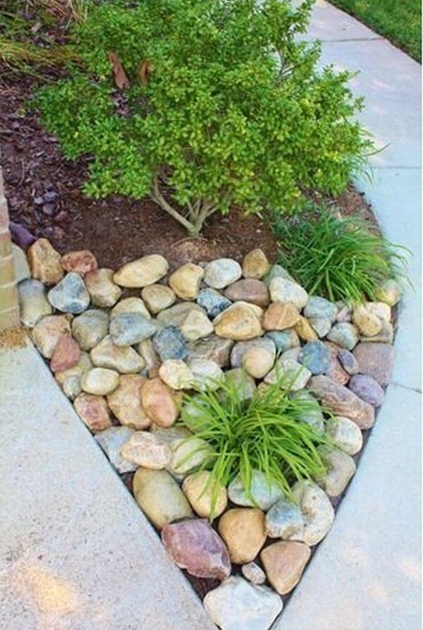 Best River Rock And Stone Garden Decorating Ideas