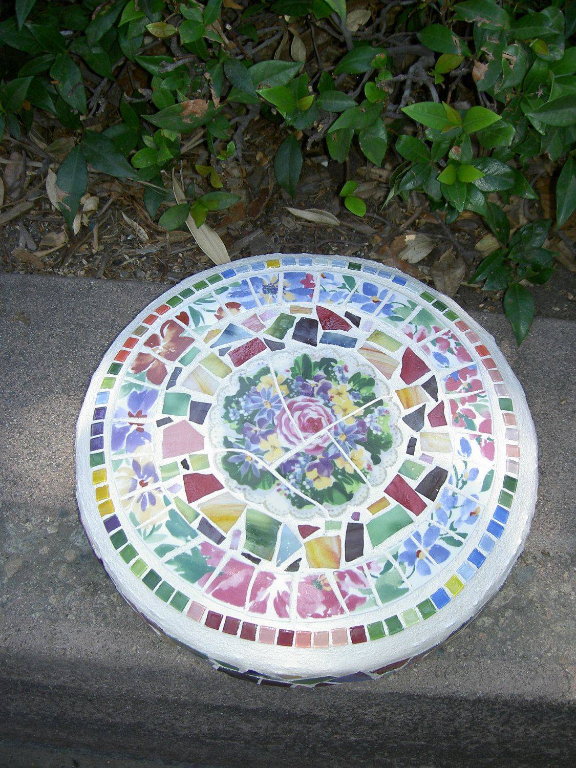 A Pebble Mosaic Stepping Stone