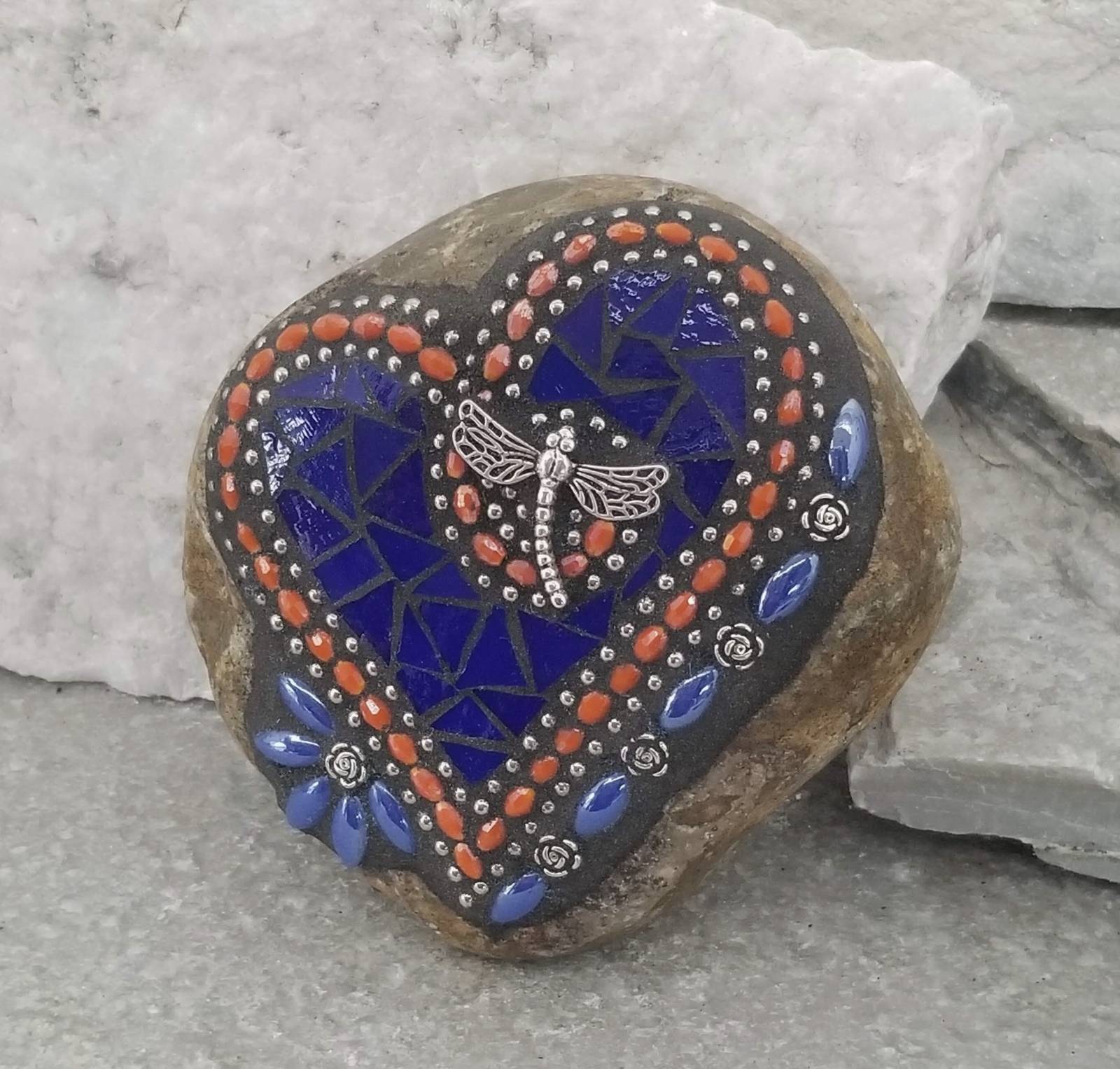 Artistic Diy Stepping Stones