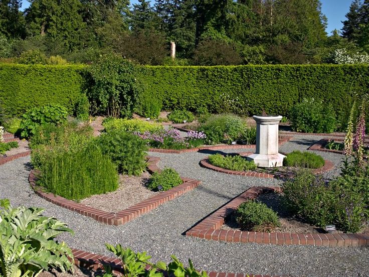 Jardin Medieval De Bois Richeux Formal Kitchen Garden Cottage Garden