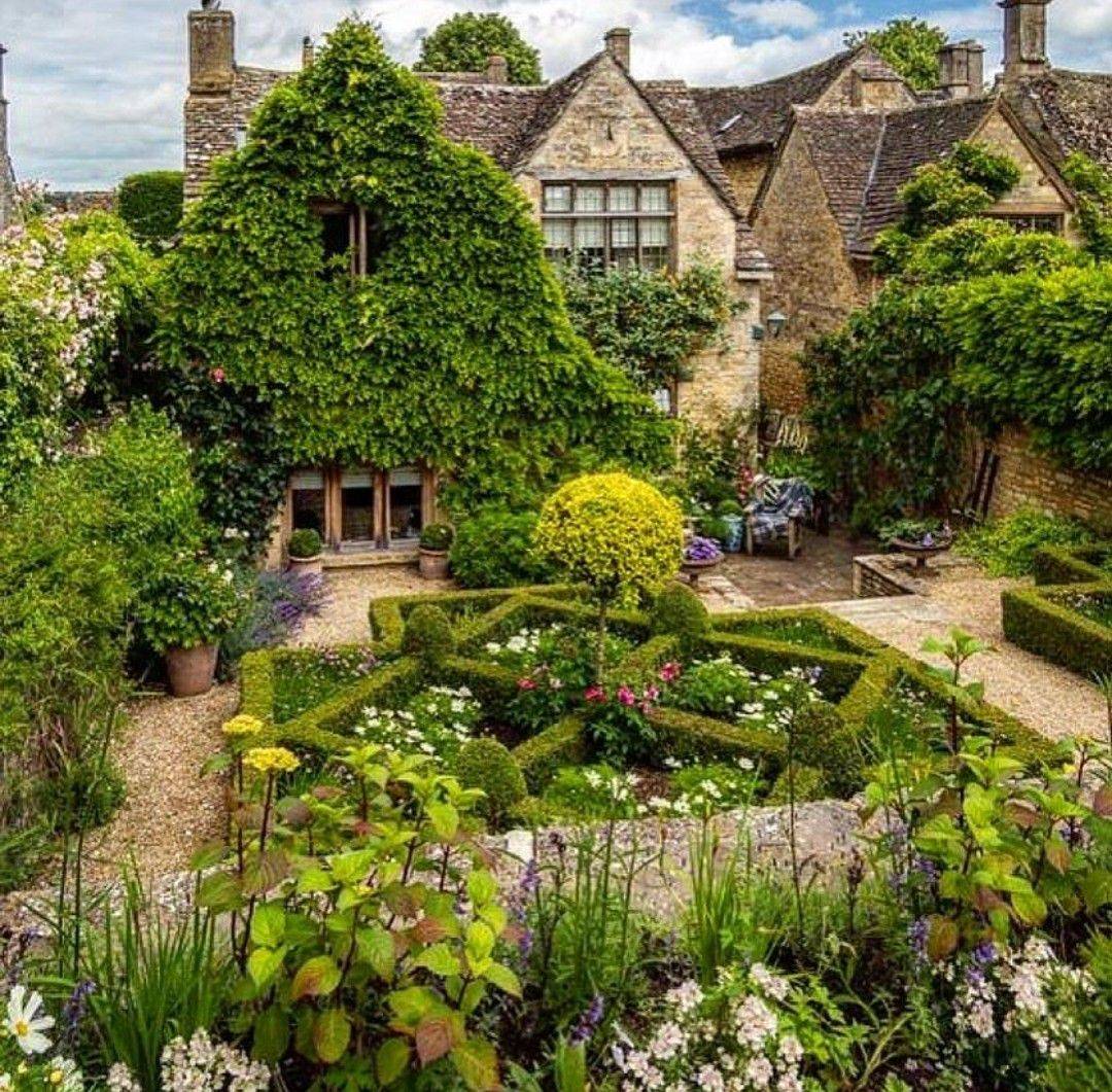 Medieval Garden Medieval Garden