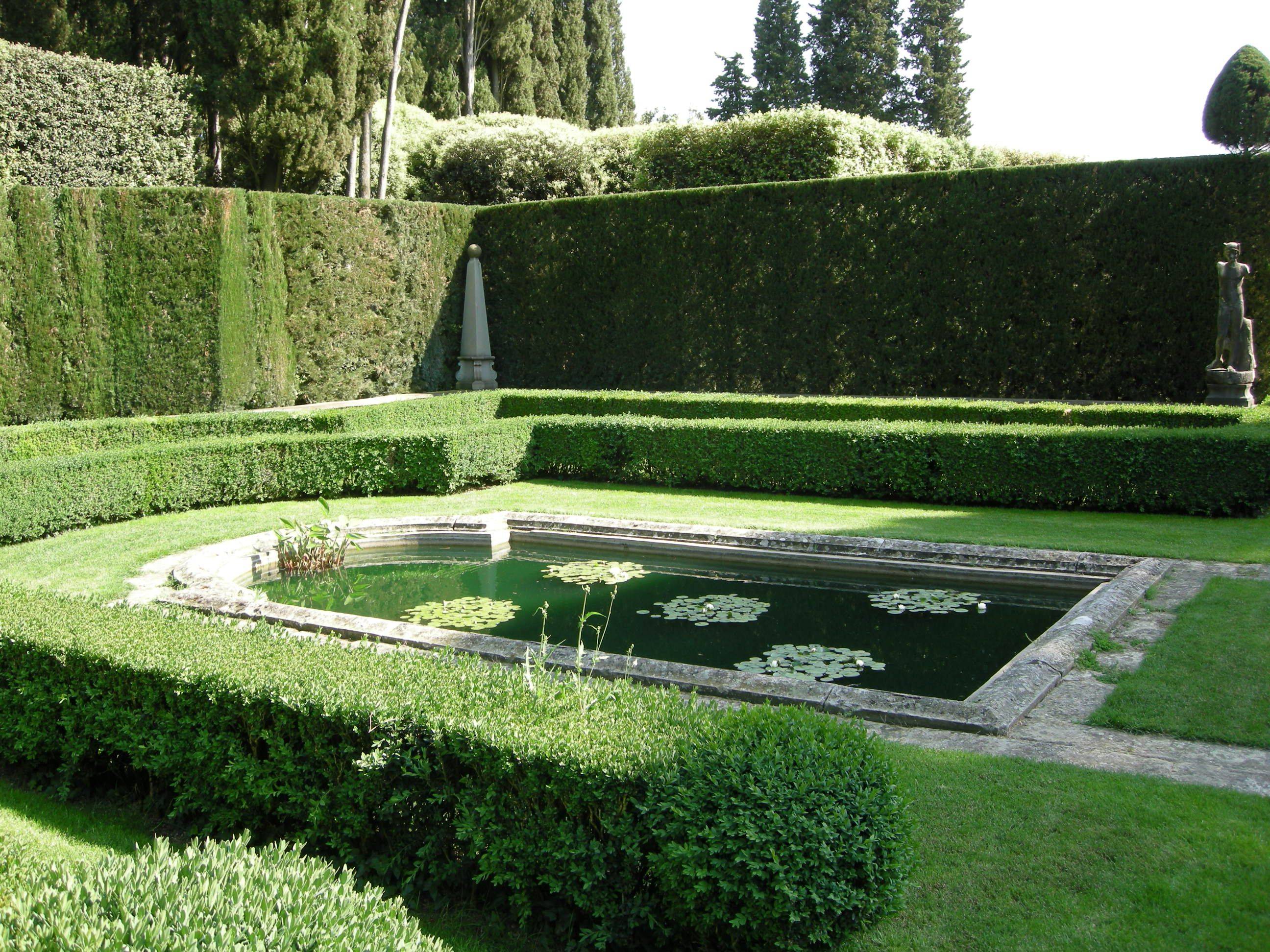 Rustic And Elegant Provenal Home