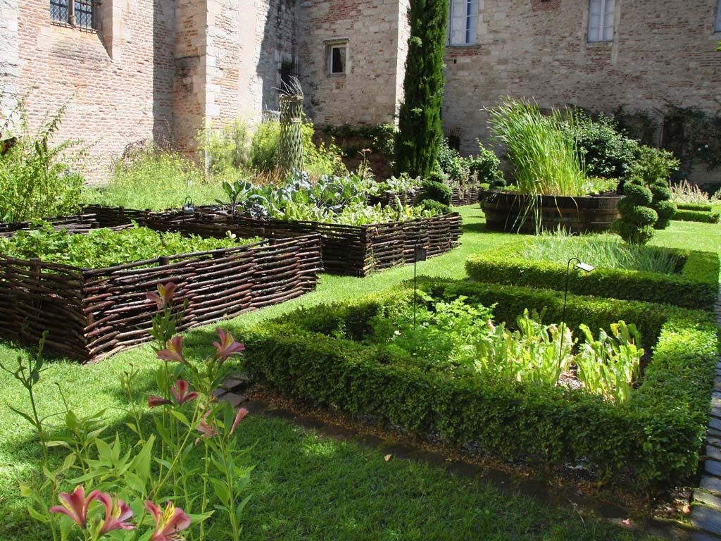 21 Medieval Herb Garden Design Ideas You Should Look SharonSable