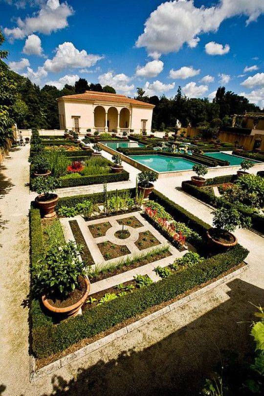 Italian Renaissance Garden