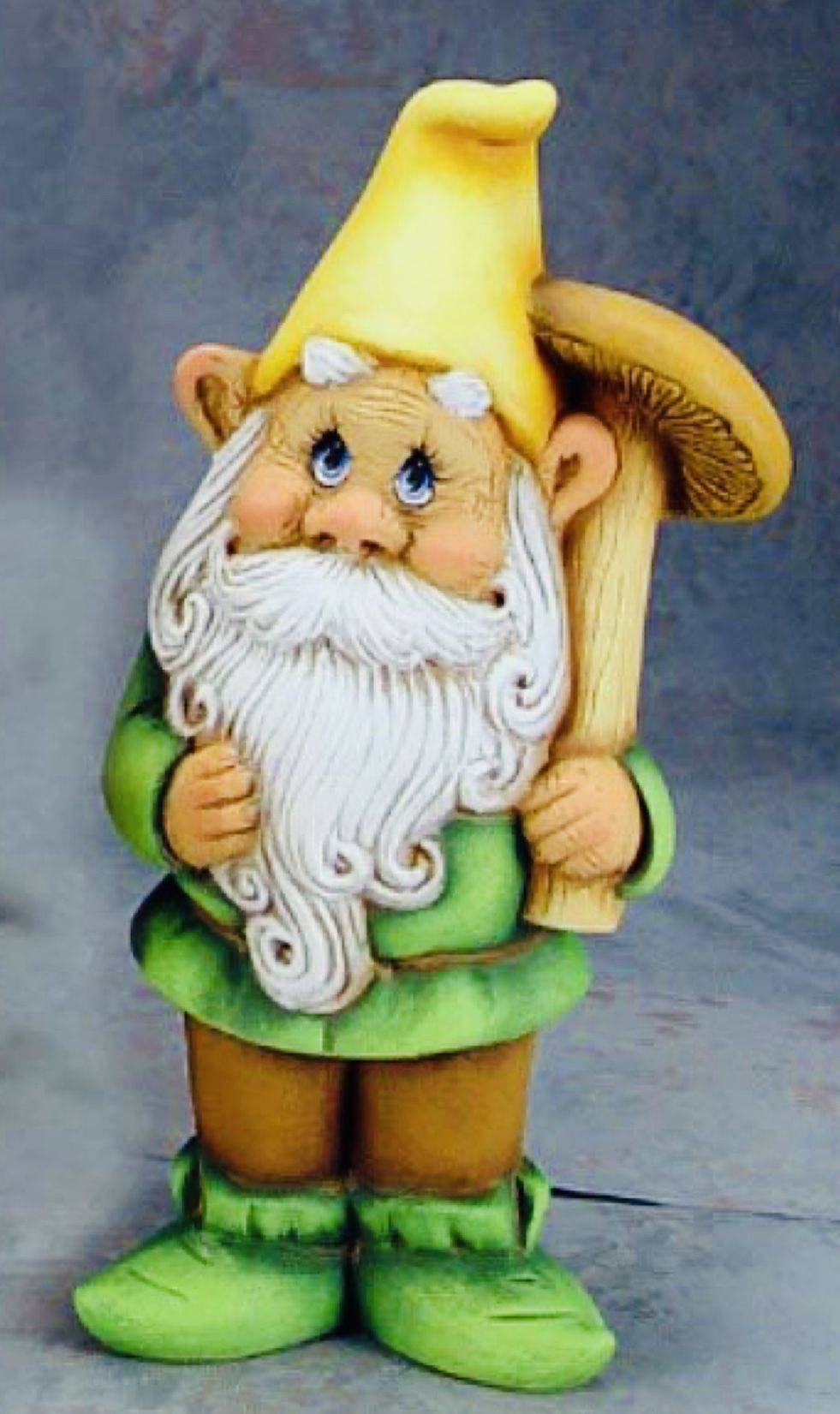 Funny Gnome Garden Figurine Resin Dwarf Garden Decor Outdoor