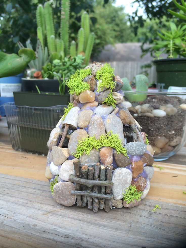 Garden Art Ideas Page