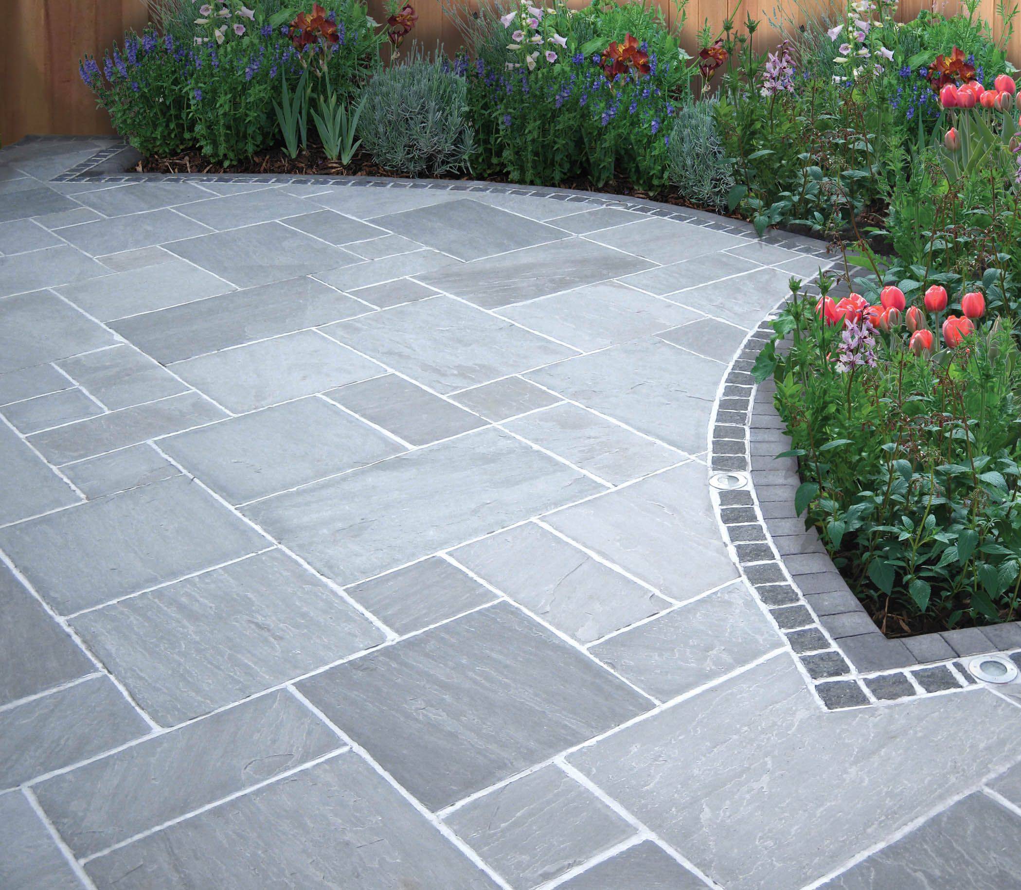 Narrow Garden Idea Garden Paving