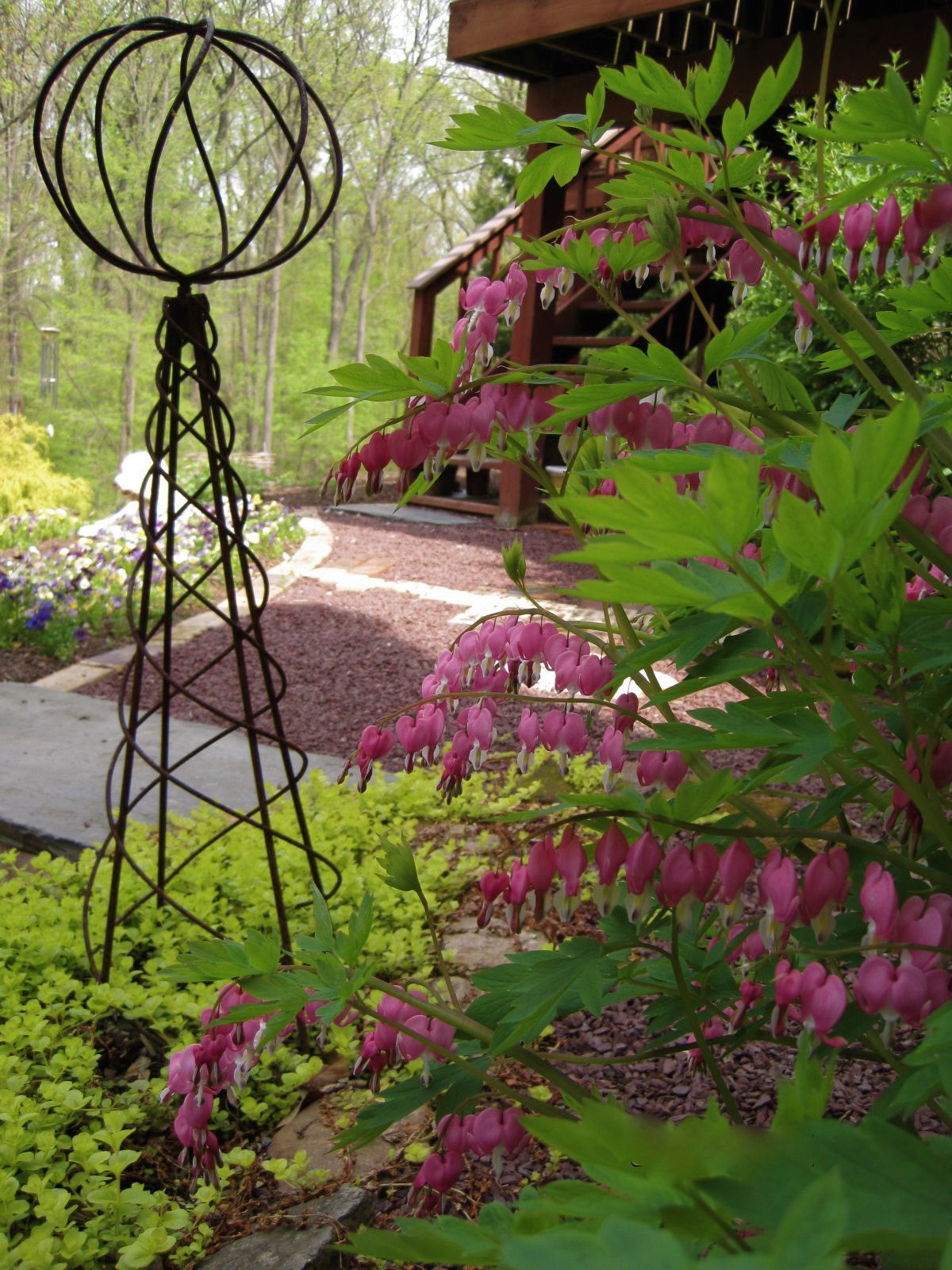 21 Rustic Garden Sculptures Ideas To Consider SharonSable